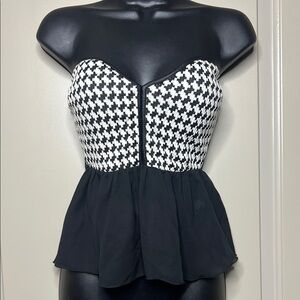 Papaya Black and White Sleeveless Bustier Peplum Blouse